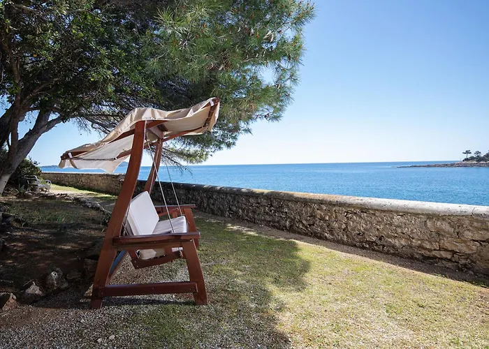 Primorka By Interhome *