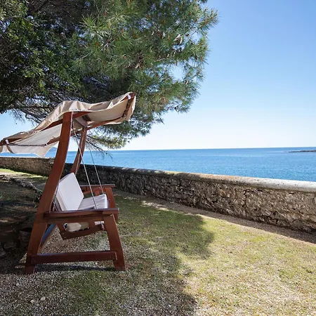 Primorka By Interhome *