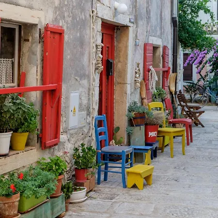 Primorka By Interhome Pula